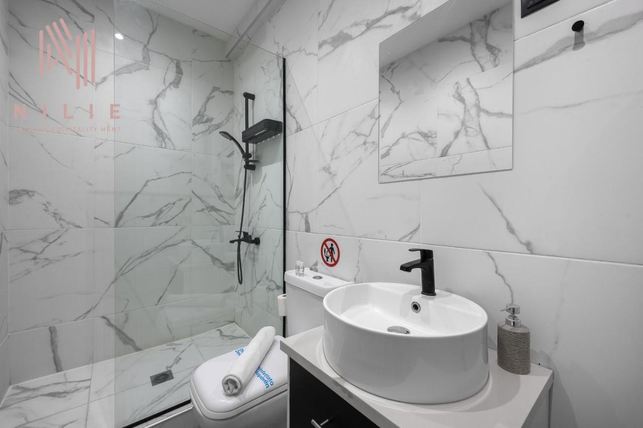 B&W, Nilie Hospitality Mgmt Apartment Thessaloníki Ngoại thất bức ảnh